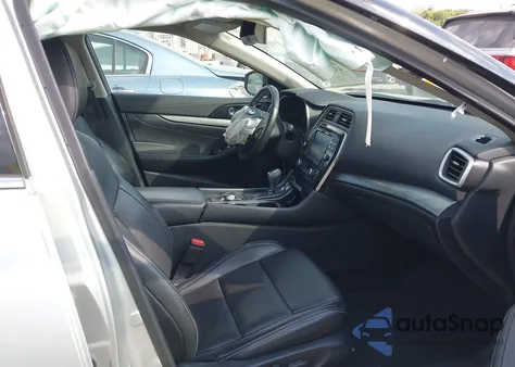 2018 Nissan Maxima 3.5 Sv z USA, uszkodzony, nr VIN 1N4AA6AP8JC383420